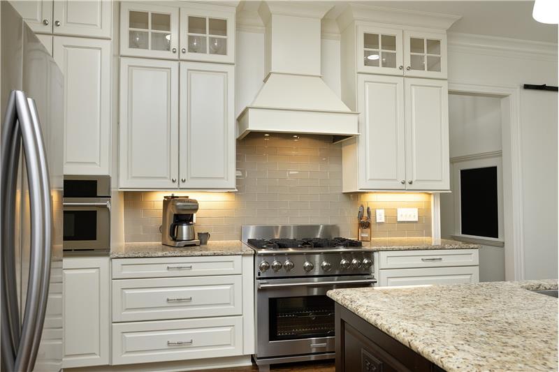 Under Cabinet Lighting