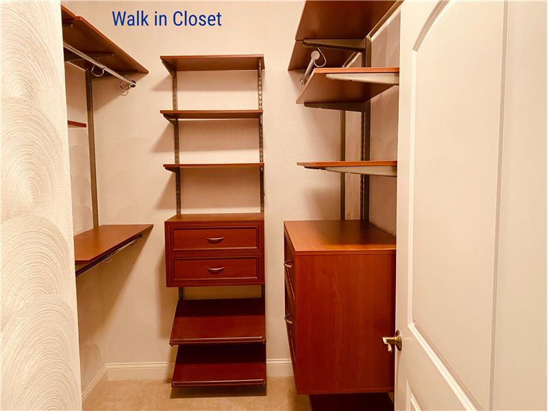 Walk in Closet