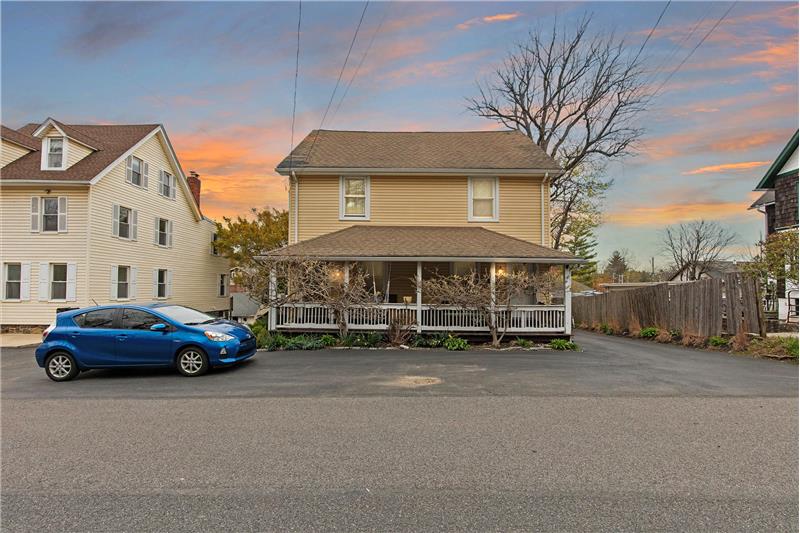 131-133 Pennsylvania Avenue, Wayne