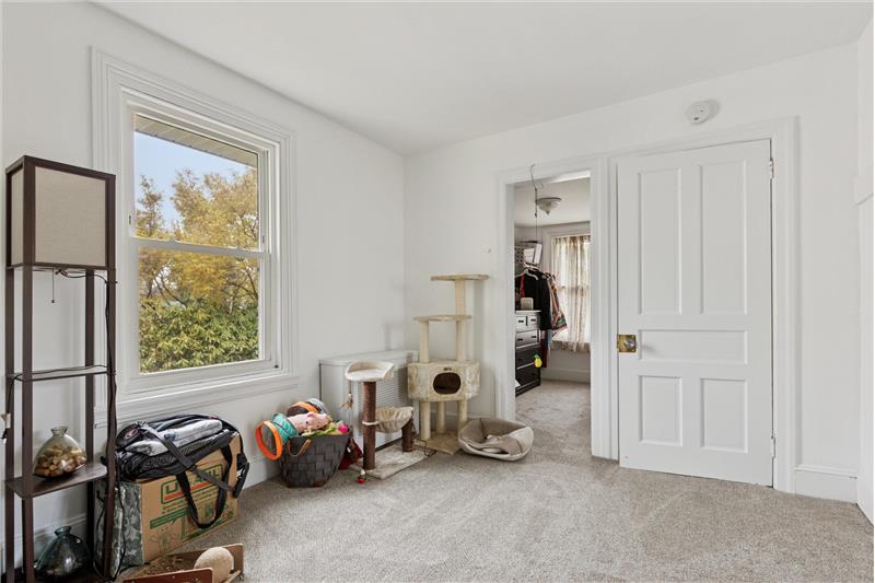 131 Pennsylvania Avenue, Wayne Bedroom 3