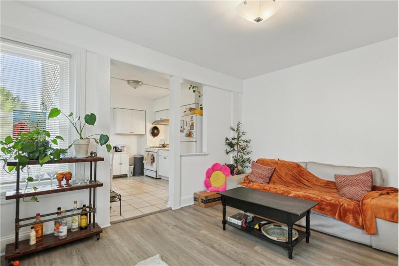 131 Pennsylvania Avenue, Wayne Dining Room