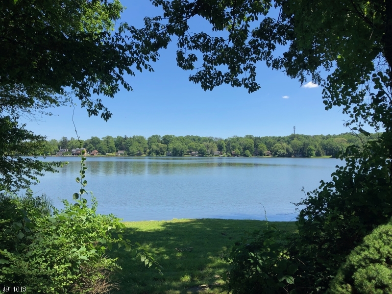 View of Pinecliff Lake