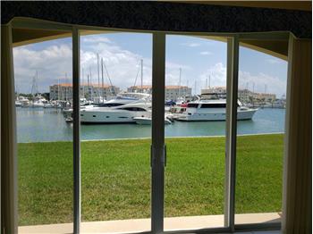 Primary listing photos for listing ID 560526