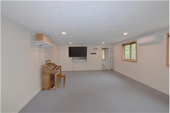 Spacious room, was used as an office