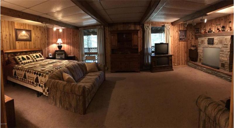 Panormaic of Family Room