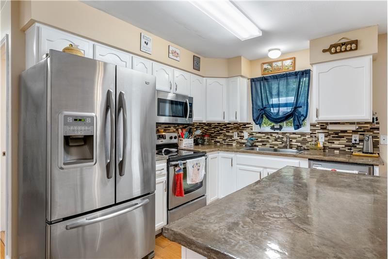
                            Property Image 10