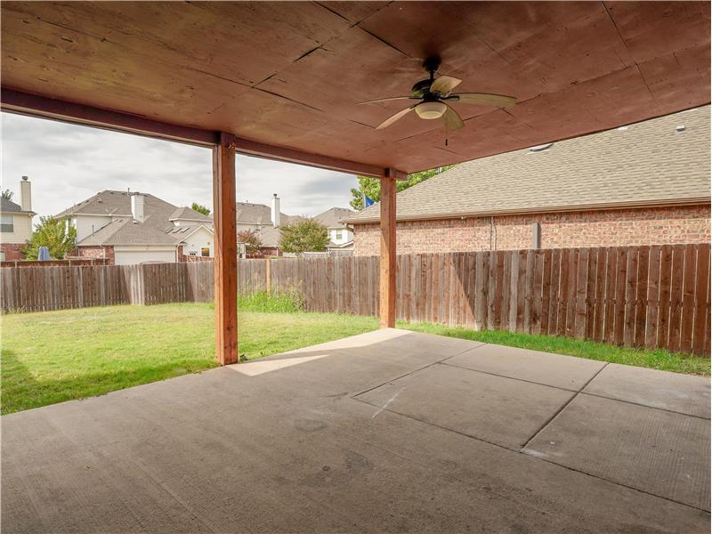 Oversized covered back patio