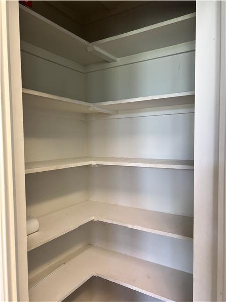 Kitchen pantry 