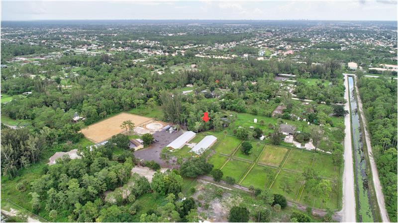 Photo for Commercial Property 1243