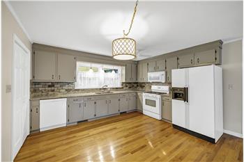 Bright Kitchen