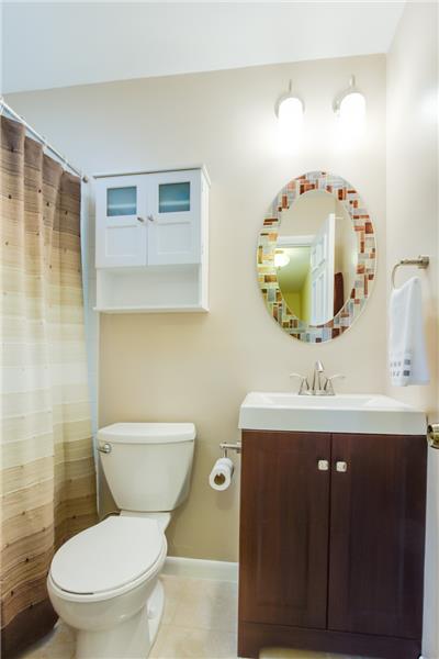 2nd Bathroom