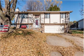 Primary listing photos for listing ID 522967