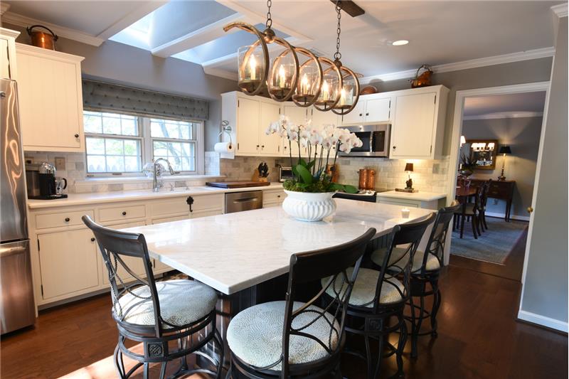 14 Ringneck - Kitchen