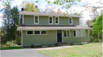 14 Waters PVT Dr, Stone Ridge, NY