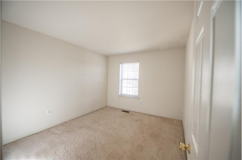1402 Reagan Court Bedroom 2