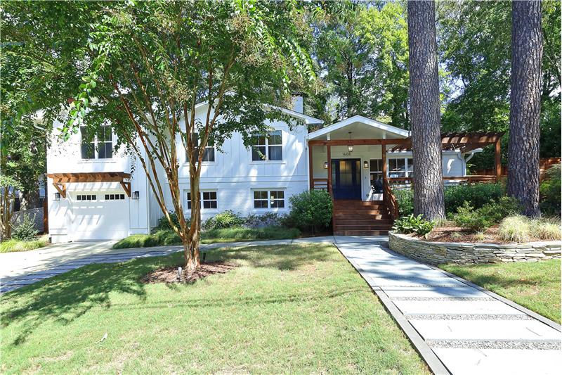 1408 Kimberly Dr - Located In North Hills