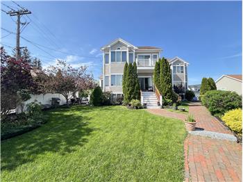 141 Grovers Ave, Winthrop, MA