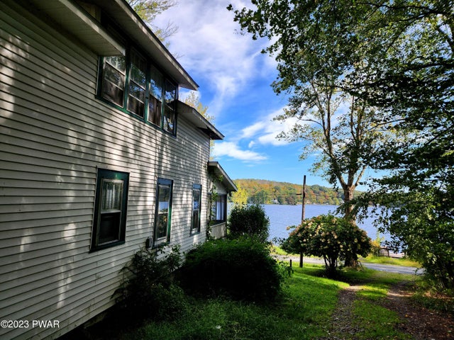Exterior Lakeview