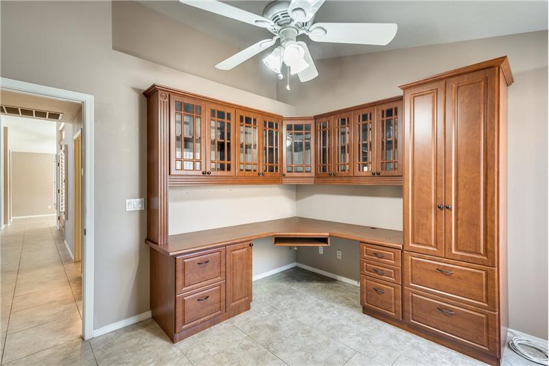 Beautiful built-in bedroom 2