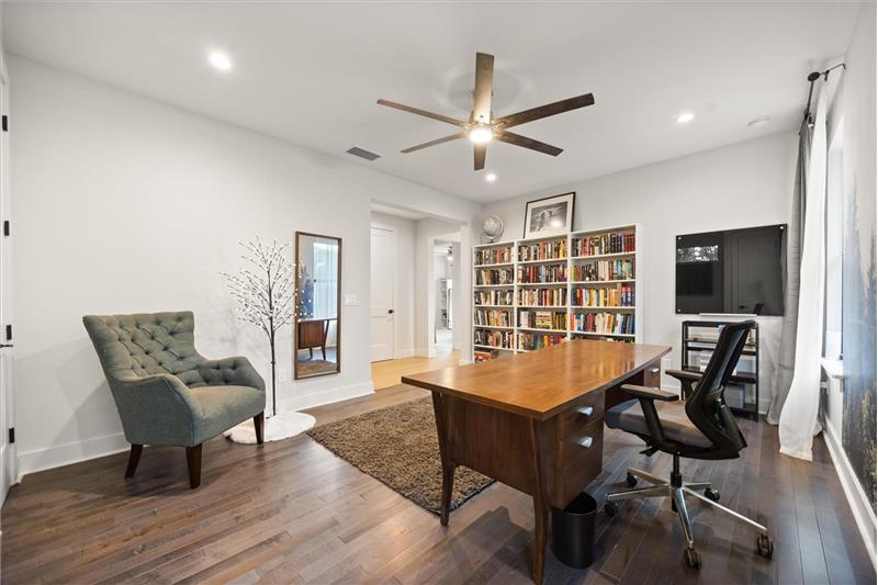 Bonsu Room