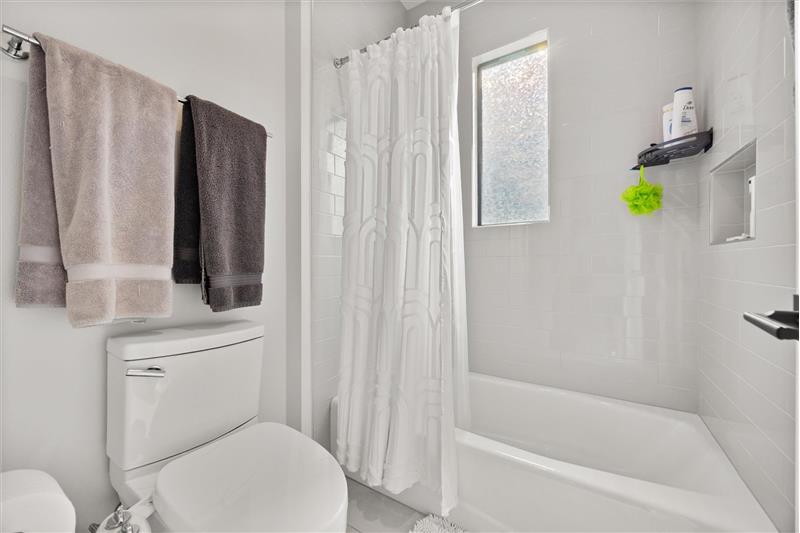 Ensuite/Hall Bath for Bedroom 3