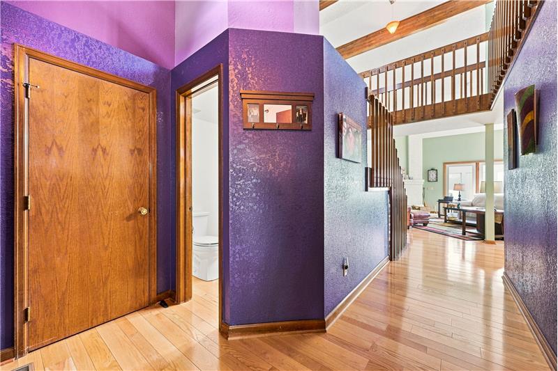
                            Property Image 6