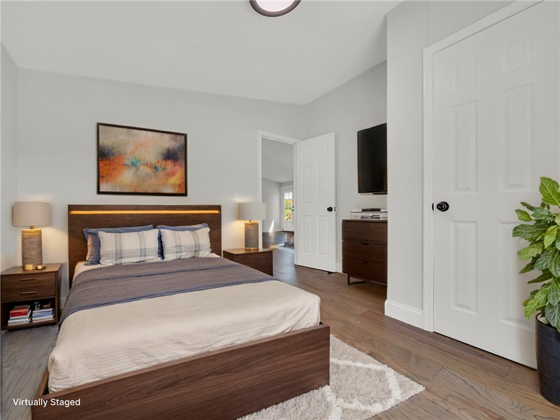 This photo has been virtually staged