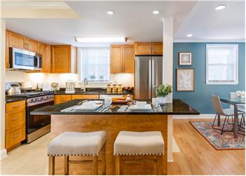 144 Sherman Rd, Chestnut Hill, MA