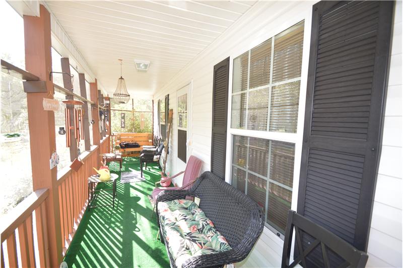 covered screened front porch