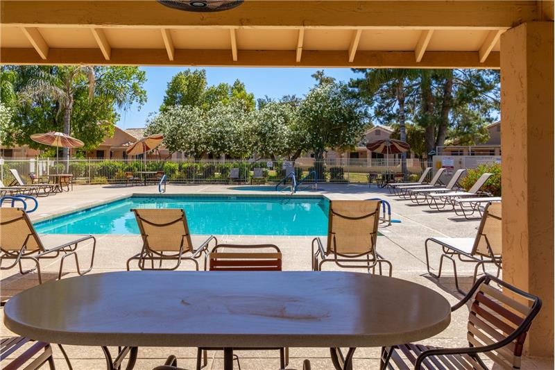 
                            Property Image 60