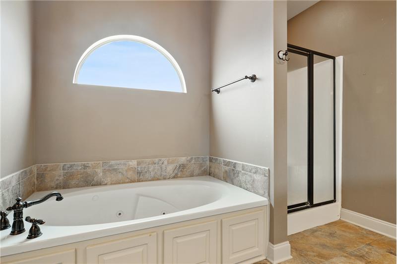 6 foot jetted tub and separate shower