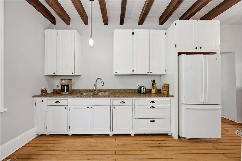 
                            Property Image 27