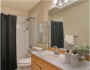 Upstairs Full Bathroom. Virtual Photo