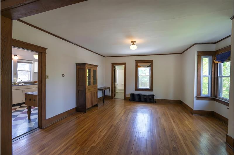 
                            Property Image 81