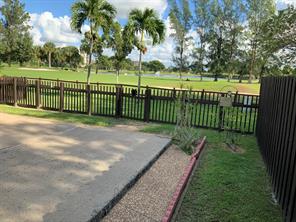 Primary listing photos for listing ID 561127