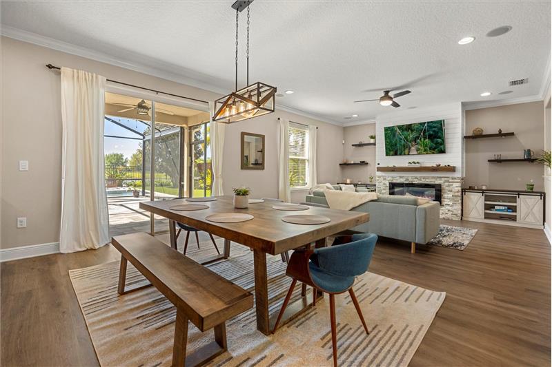 Dinette Area of Kitchen with View to Living Room