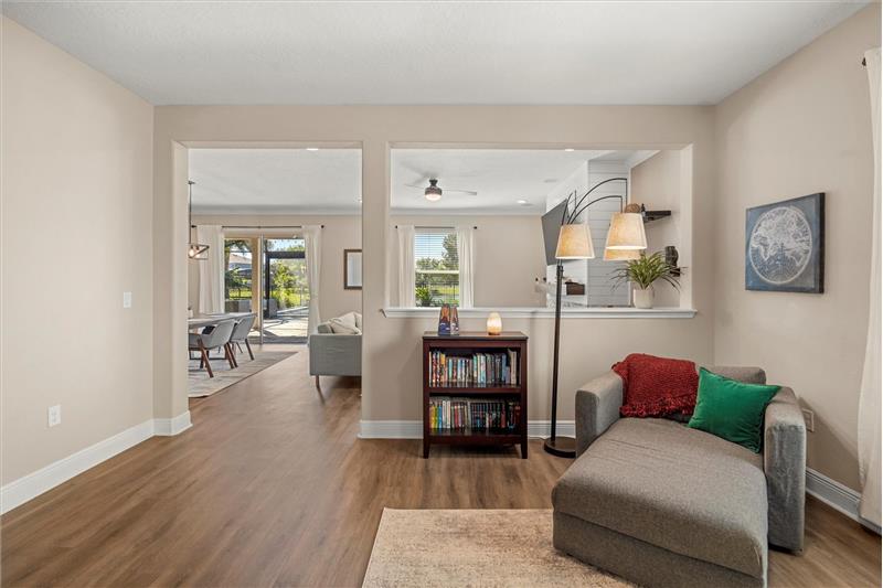 Dining Room/Flex Space