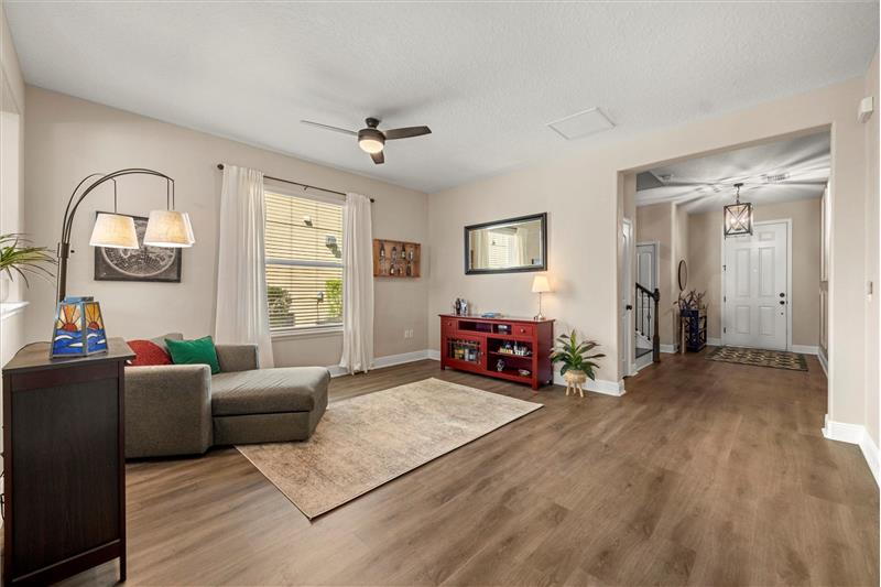 Dining Room/Flex Space