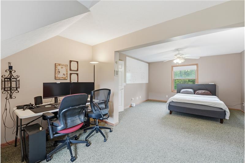 
                            Property Image 37