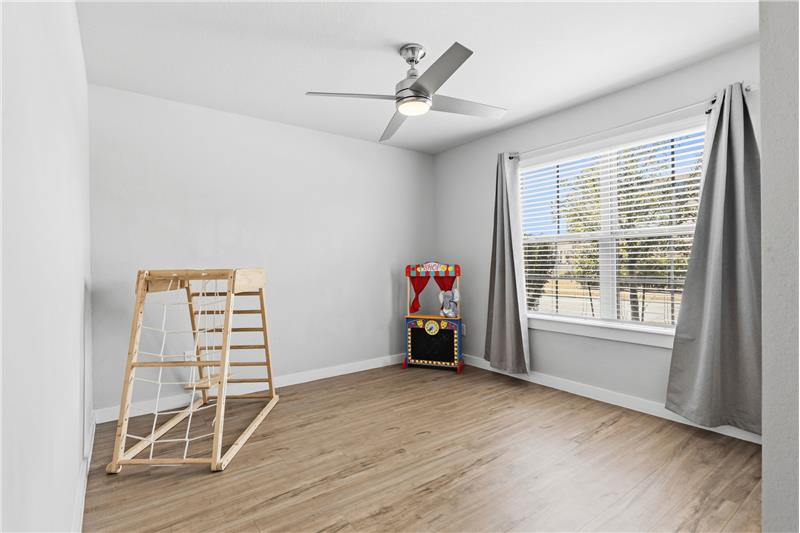 Another of the 3 secondary bedrooms.