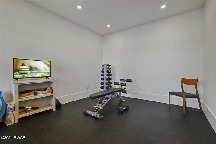 Weight/Bonus Room Basement