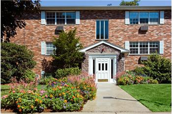 5120 Washington St 142-03, West Roxbury, MA