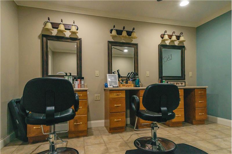 Private salon  Room2