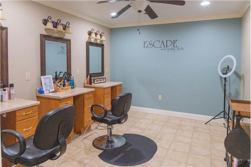 Private Salon Room1