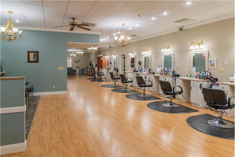 Open salon area