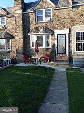 Primary listing photos for listing ID 584532