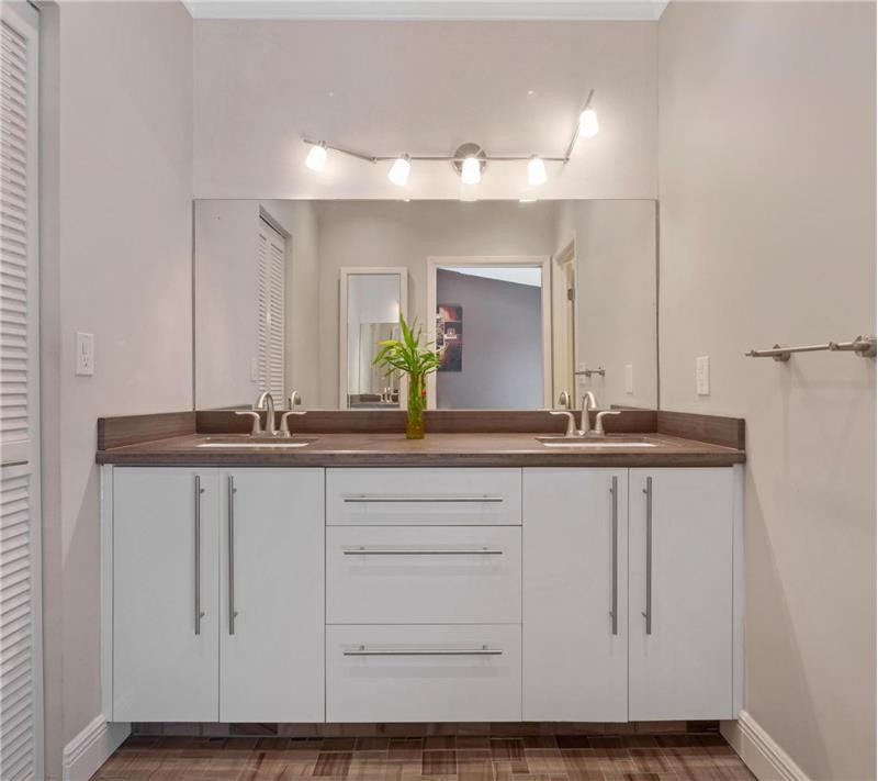 Double custom vanity in the Master suite