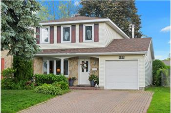 157 Craig Henry Drive, Ottawa, ON