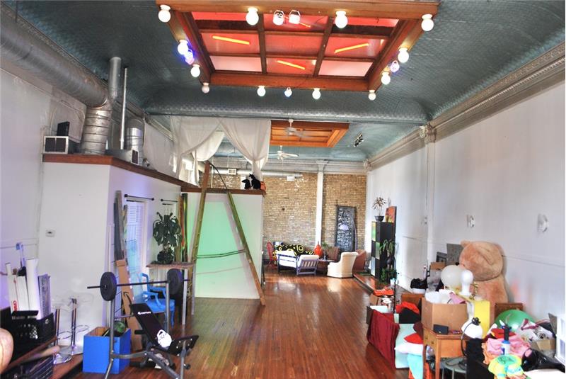 
                            Property Image 5
