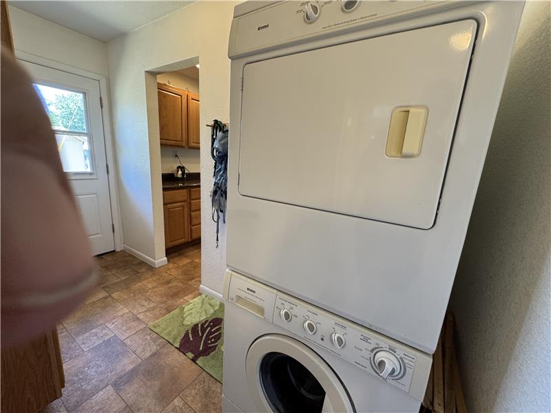 Washer and dryer included